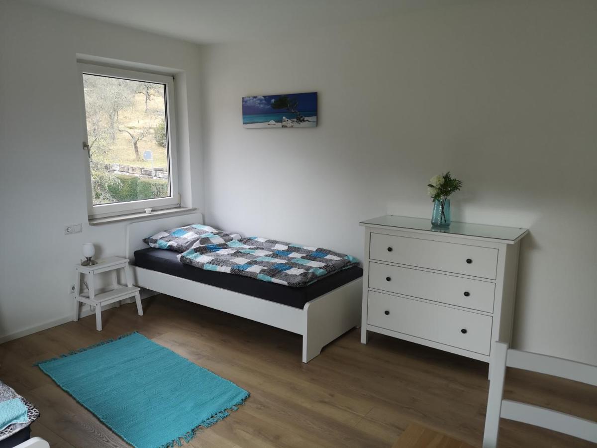 Apartment Ferienwohnungen-oberkochen.de Stadtherberge Sperberstrasse Oberkochen